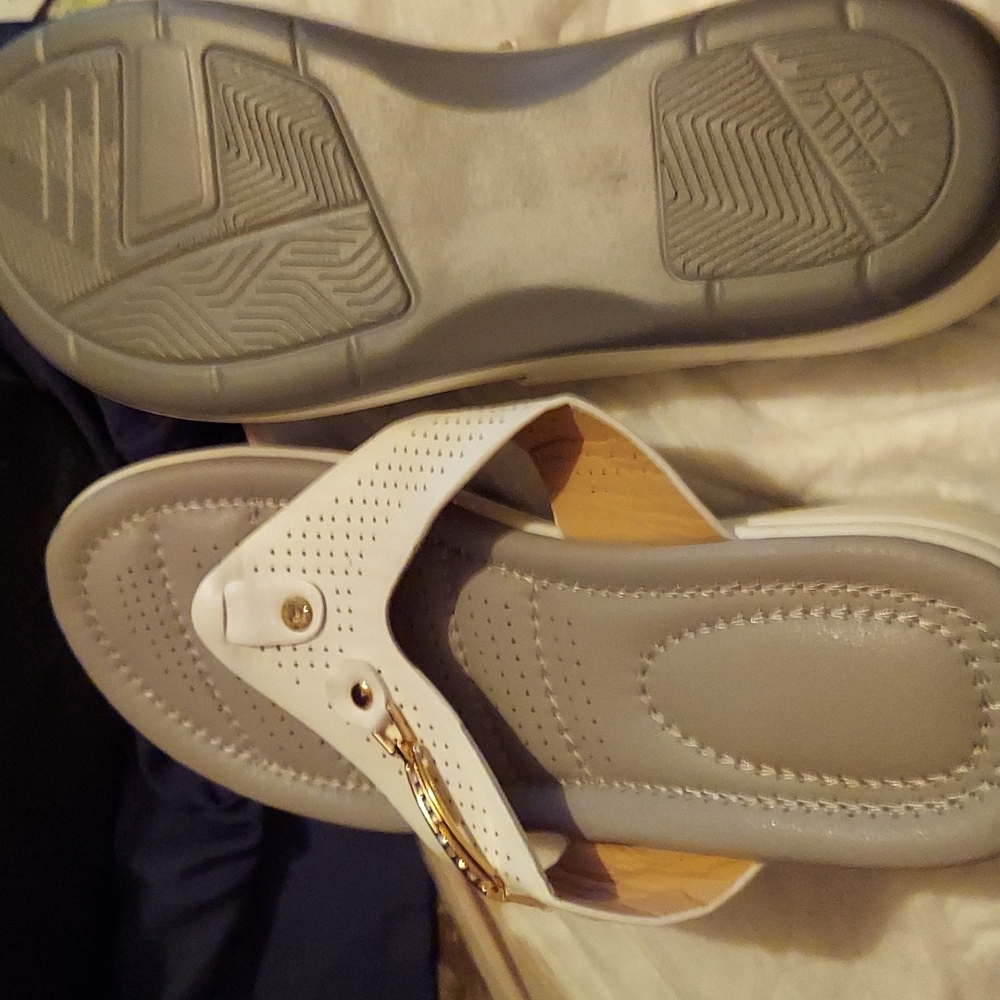 White thong sandals